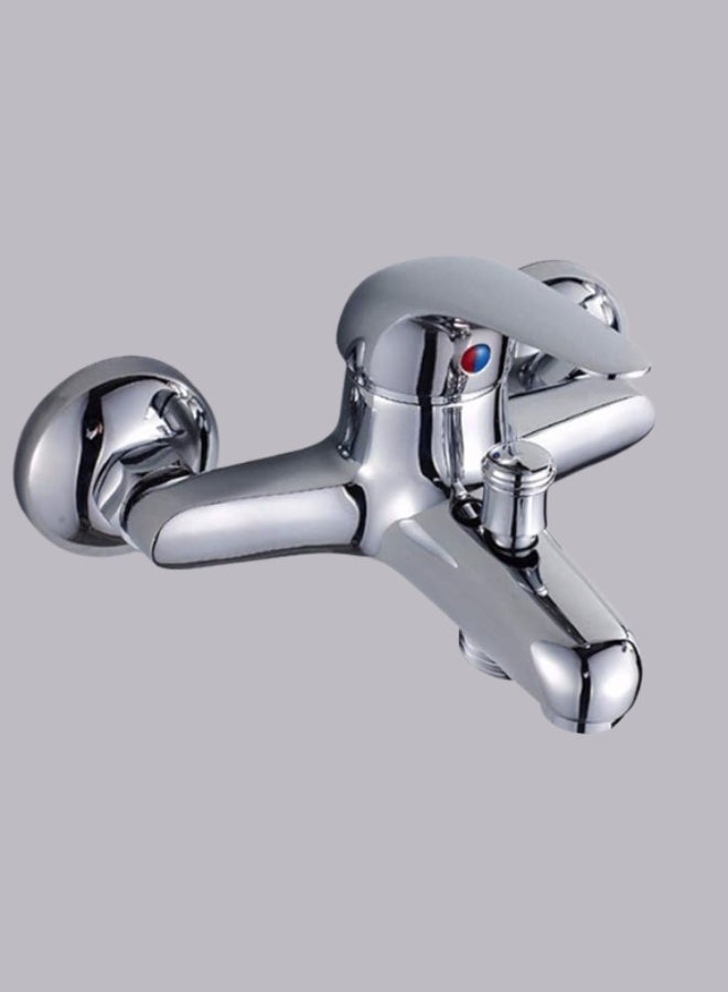 إلسا خلاط حمام | حنفية حائطية بمقبض واحد مع محول | هيكل نحاسي فاخر وتشطيب كروم | خلاط مياه ساخن وبارد لحوض الاستحمام والدش - Image 3