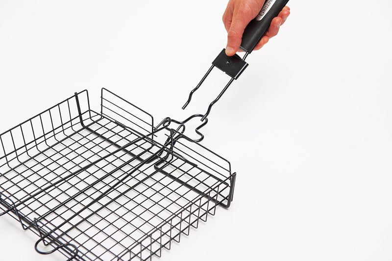 GrillPro Deluxe Non-Stick Broiler Basket with Detachable Handle - 9.5" x 12" - Image 3