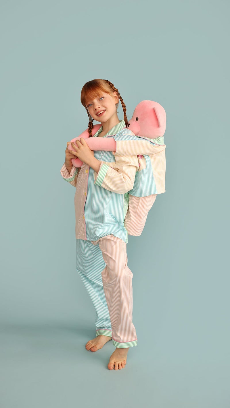 Luna Mia 'Kika' Hug Me Multicolor Pyjama Set With Matching Mega Size Teddy Bear - Image 1