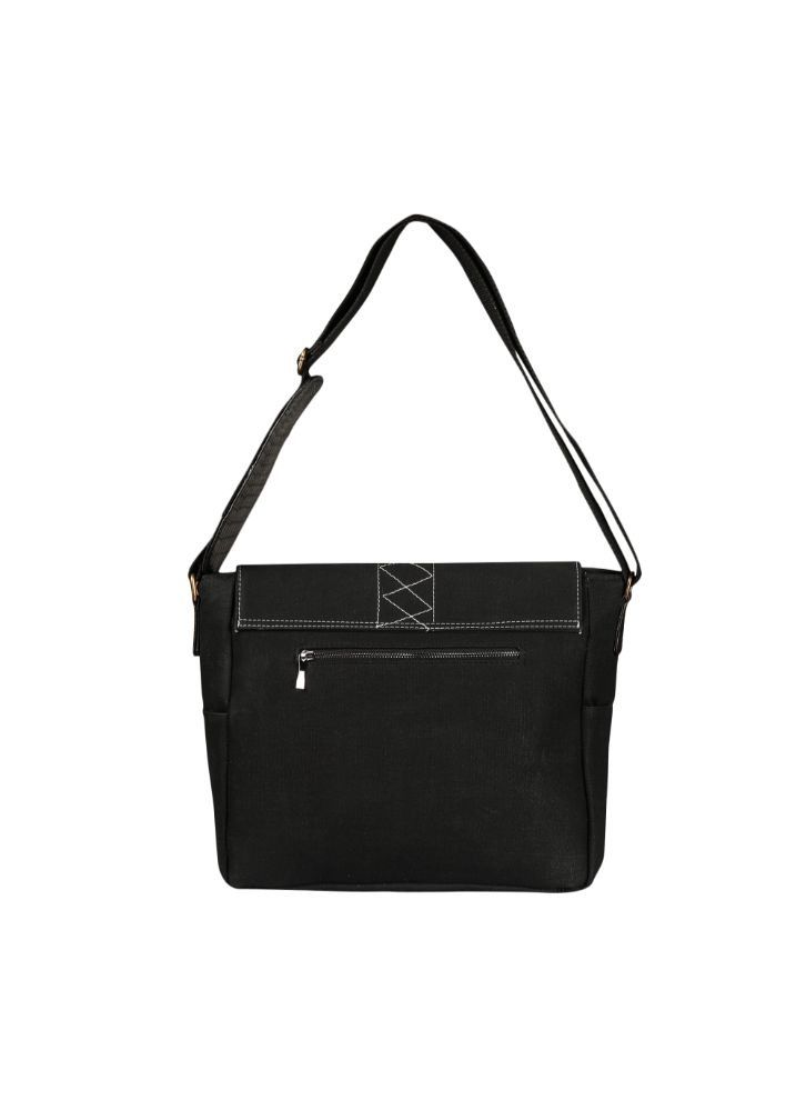 Mounthood Vulcan Messenger Bags Black Pu Leather 39 X 10 X 32 Cm Set Of 1 - Image 4