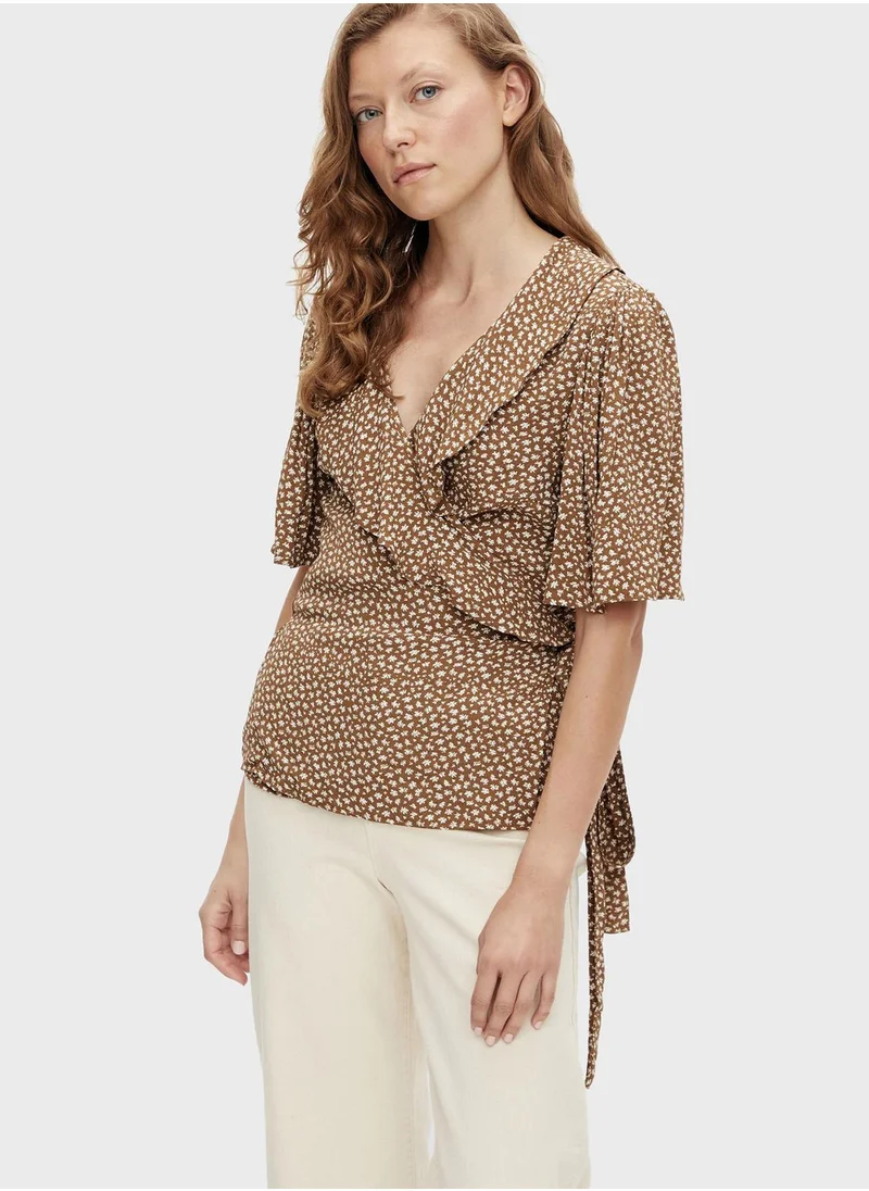 Object Printed Wrap Top