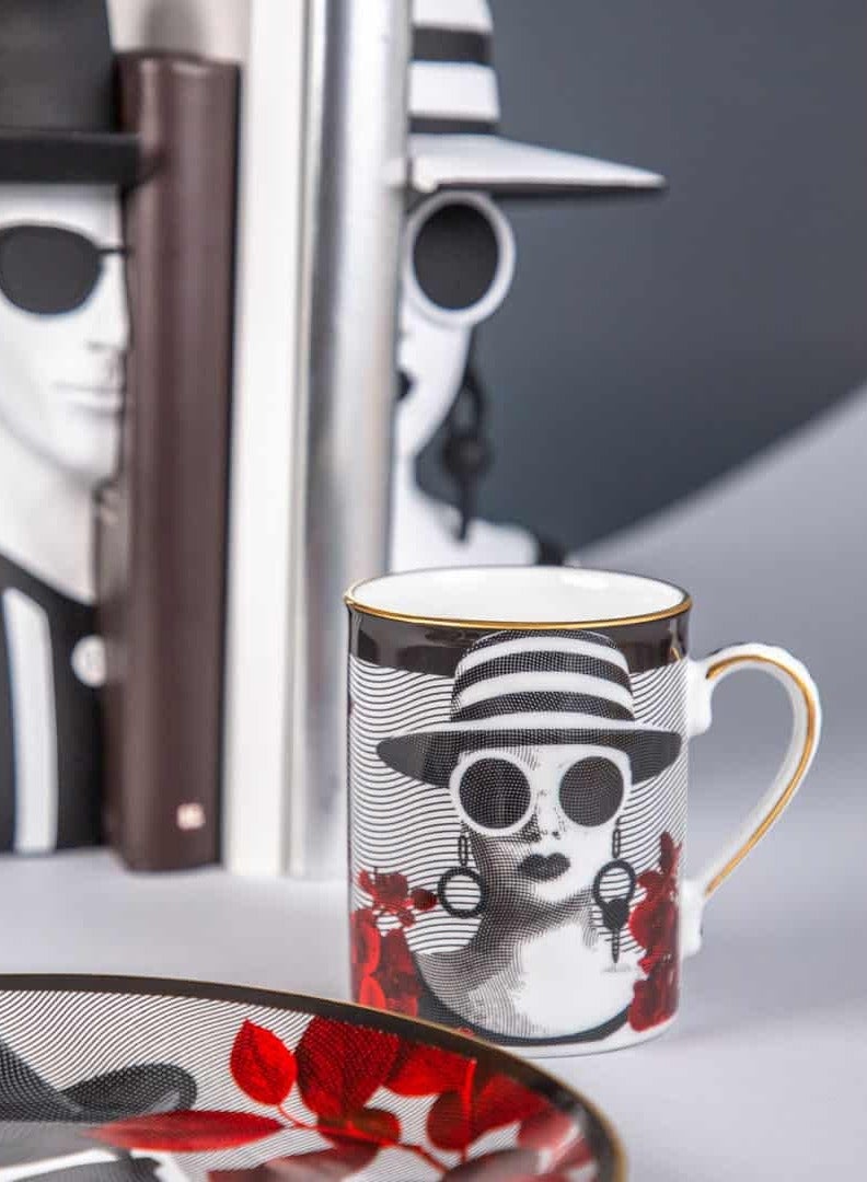 MUG MRS. WHITE - PORCELAIN DIAM. 8,5 cm H 10 cm