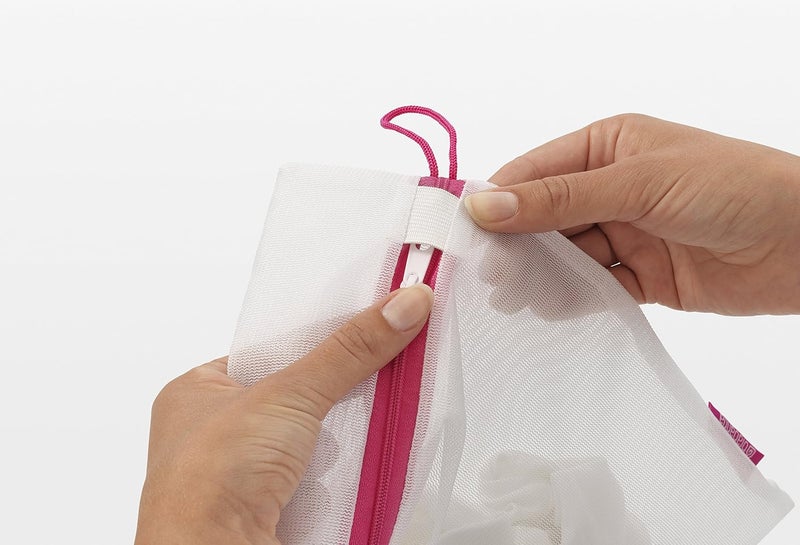 Brabantia Mesh Laundry Bags Pack of 3 - White - Image 4