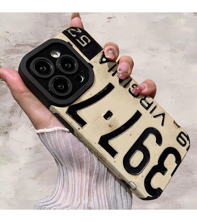 حافظة هاتف سوداء من الجلد الصناعي لـ iPhone 14، مقاومة للصدمات ومضادة للانزلاق، بتصميم فرجينيا الإبداعي - Image 5