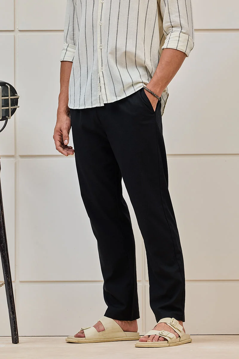 SNITCH Black Solid Regular Fit Casual Trousers