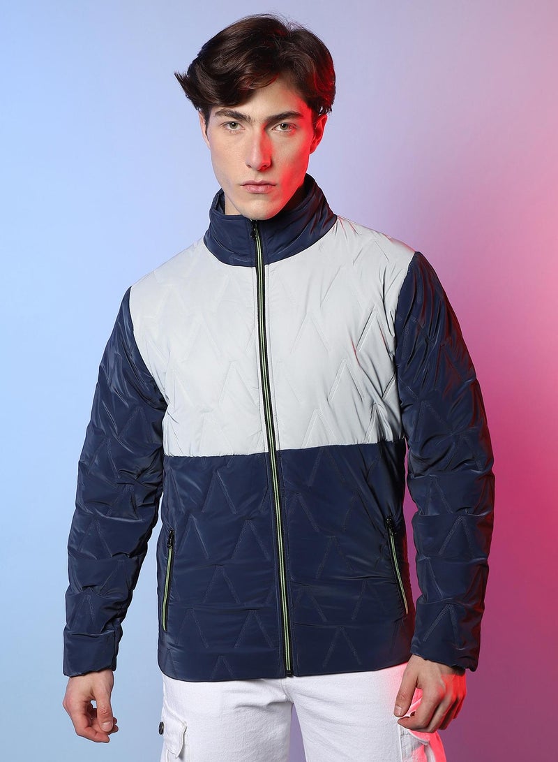 Campus Sutra Men's Navy Blue & Light Grey Contrast V Quilted Puffer Jacket - Image 2