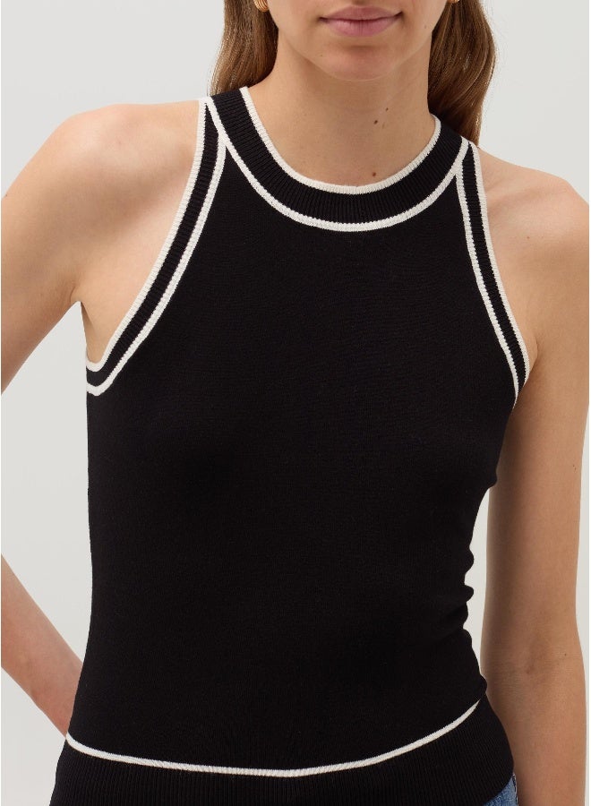 او في اس بلوزة بدون أكمام بحواف متباينة - Image 4