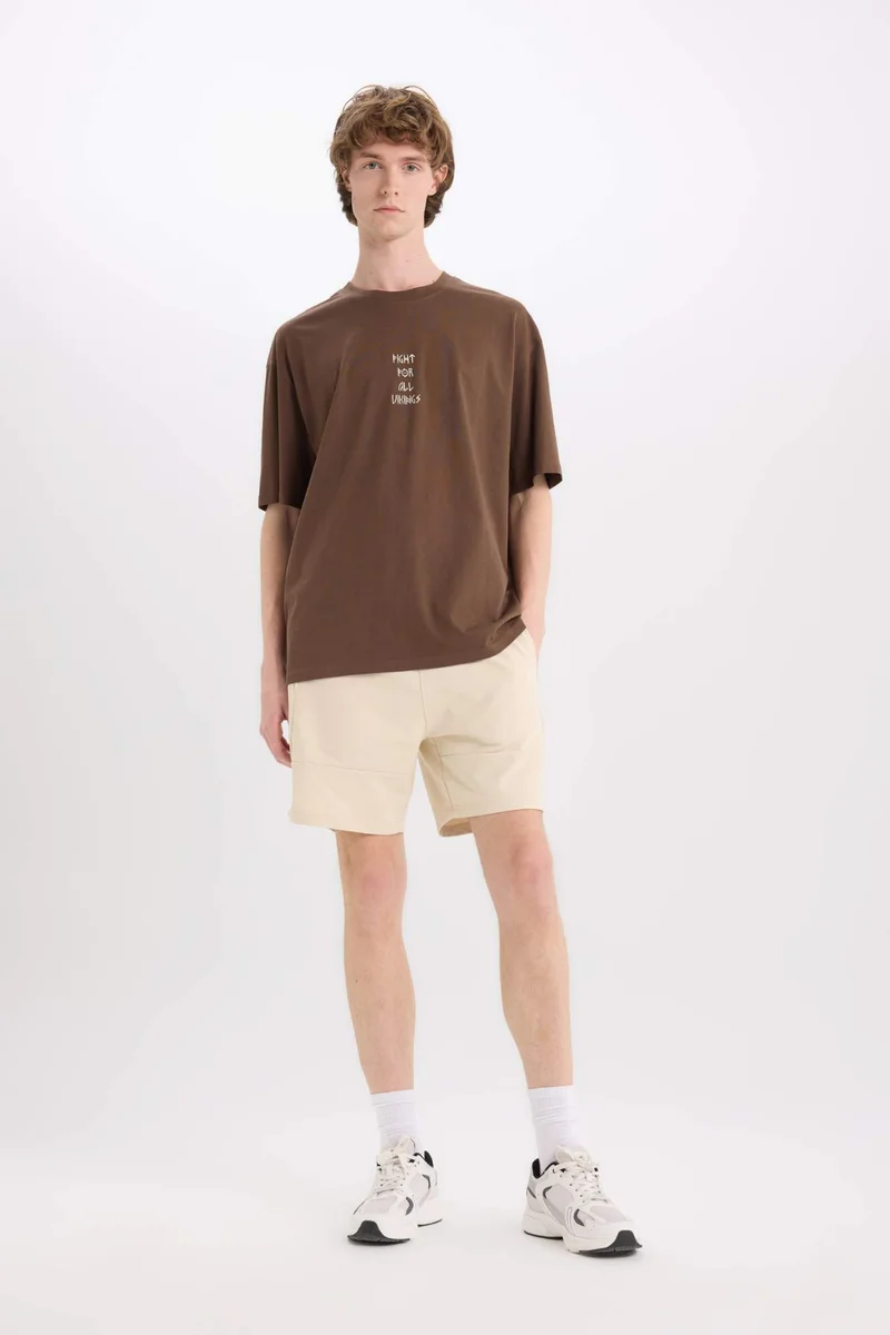 ديفاكتو Cotton Vikings Valhalla Boxy Fit Back Printed T-Shirt