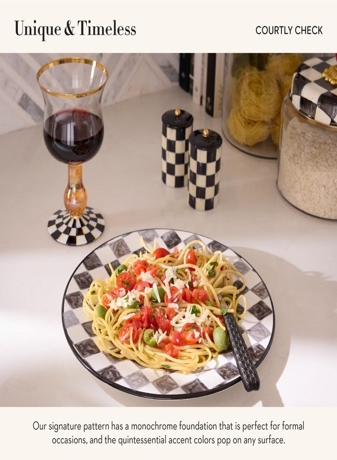 ماكنزي تشايلدز طقم ماكنزي تشايلدز لملح وفلفل على طراز المزرعة، حوامل ملح وفلفل من السيراميك، بنقشة مربعات سوداء وبيضاء - Image 3