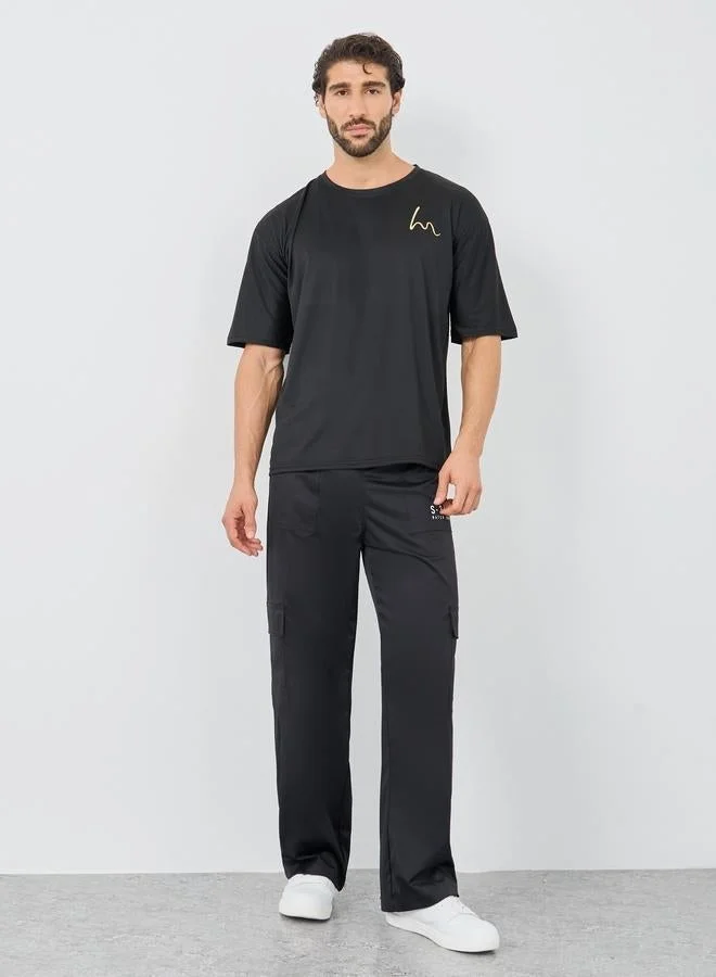 ستايلي تيشيرت ستايلي بطبعة بسيطة بياقة دائرية وقصة واسعة