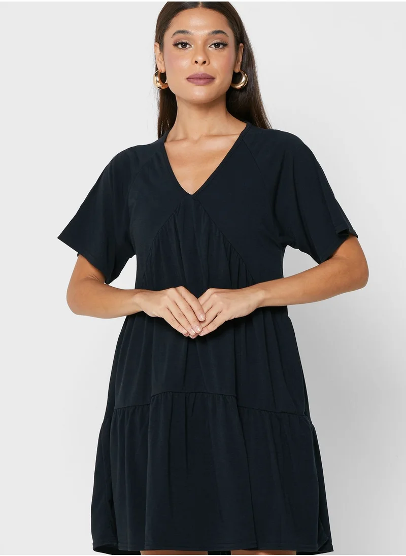 In the style V Front Smock Dress