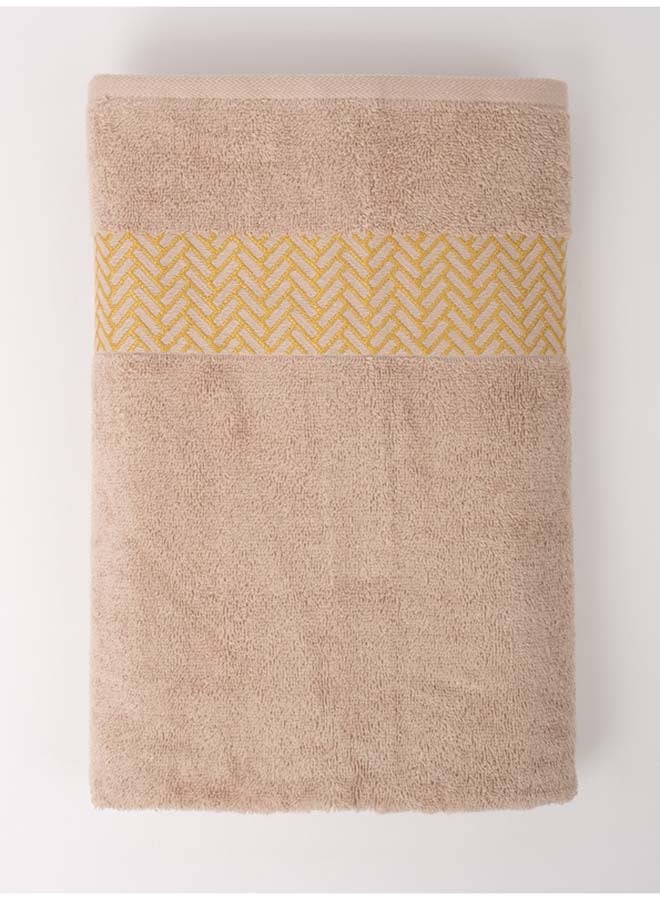 White Rose 4 Piece Bathroom Towel Set - ARROW JACQUARD - 500 GSM - 100% Cotton Terry - Jacquard Border- 2 Bath Towel 70X140 cm & 2 Hand Towel 50x90 cm- Luxury Touch - Extra Absorbent- Camle  - Image 5