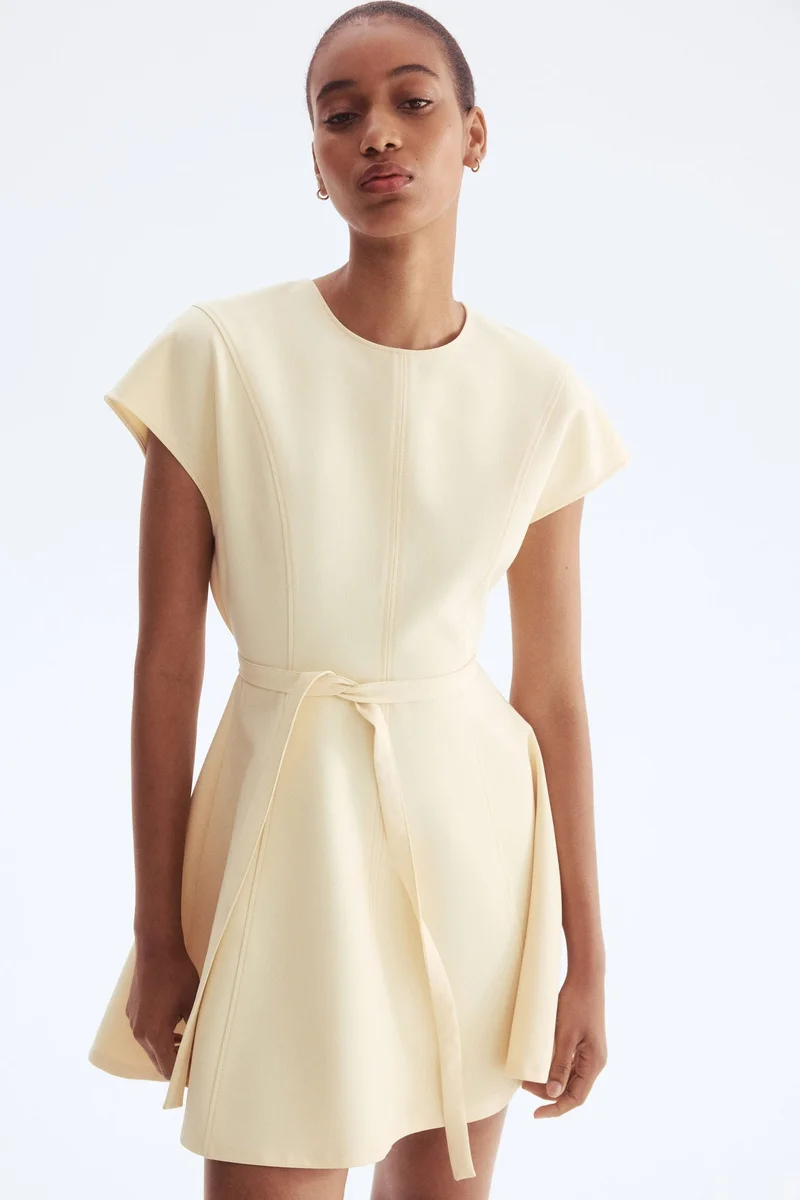 H&M Tie-belt dress
