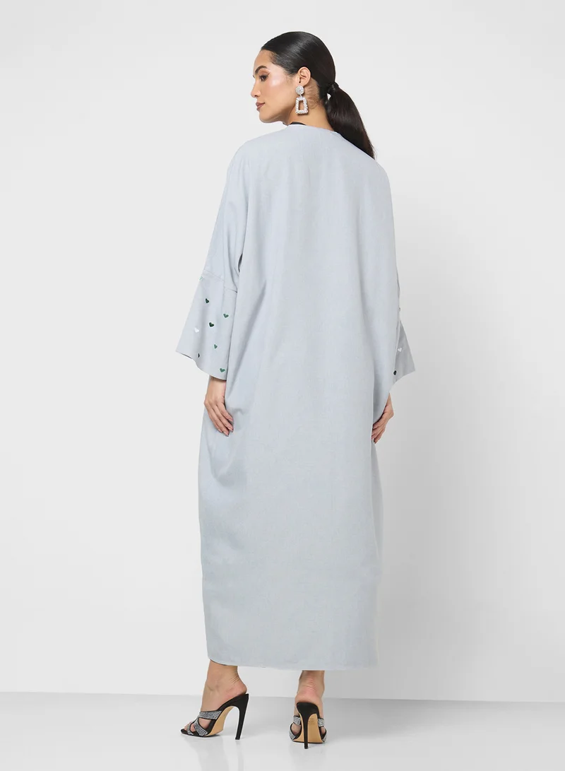 خزانة Abaya With Heart Patterned Sleeves