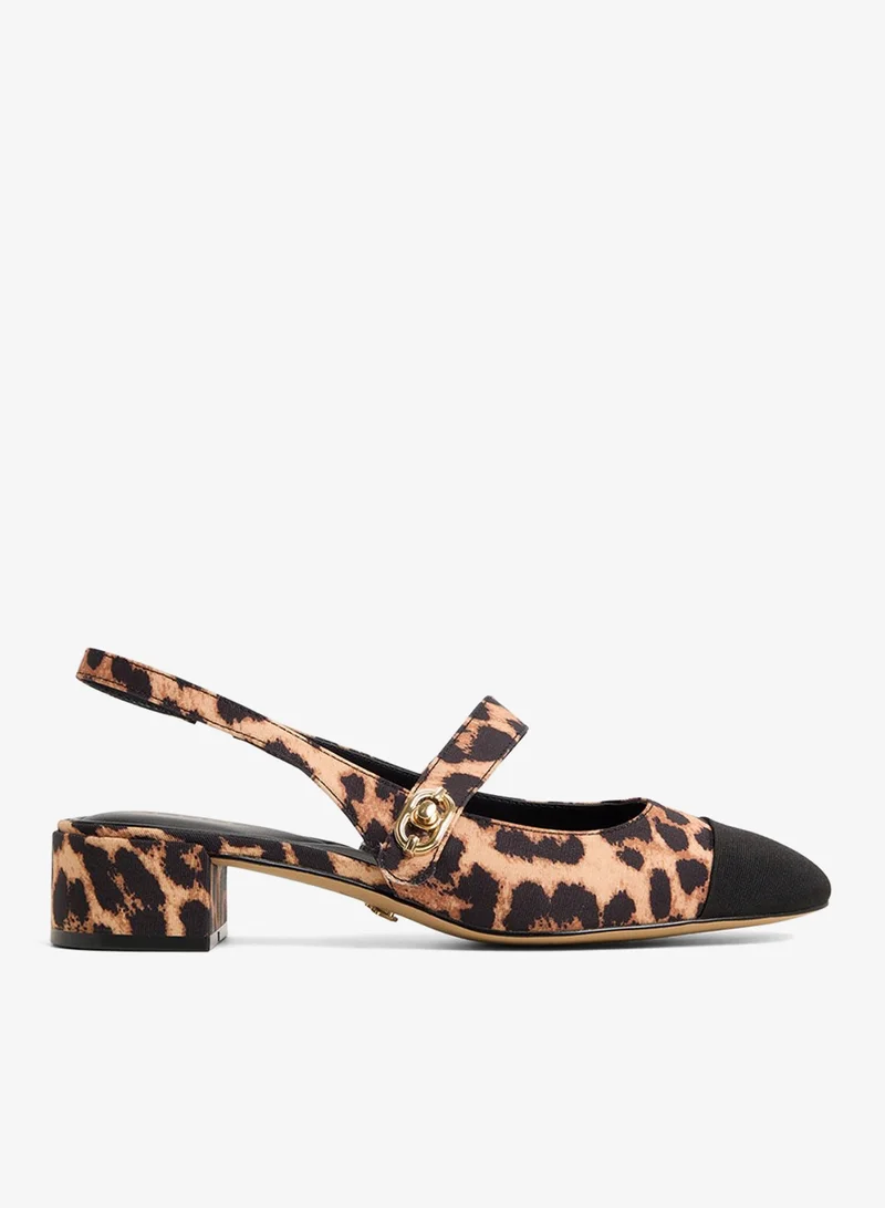 الدو صنادل آجاثا بكعب وحزام خلفي