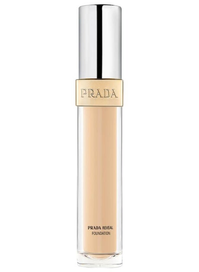 Prada Reveal Skin-Optimizing Refillable Soft Matte Foundation LW10 30ml – Long-Wear Natural Finish - Image 1