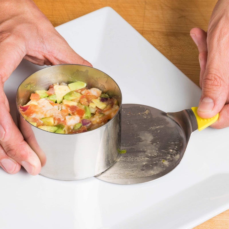 Ateco مجموعة قوالب الطعام الدائرية من أتيكو، بارتفاع 3.5 × 2.1 بوصة، مجموعة مكونة من 4 قطع تشمل حلقتين، مكبس مناسب ولوحة نقل - Image 5