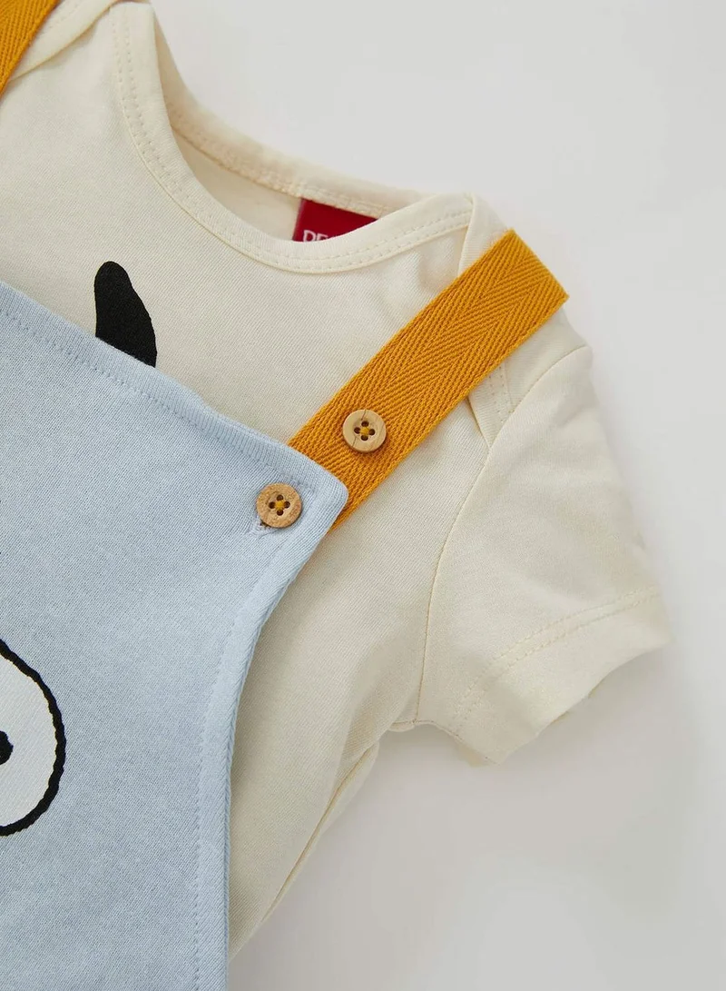 DeFacto Short Sleeve Snoopy Printed T-Shirt & Dungarees