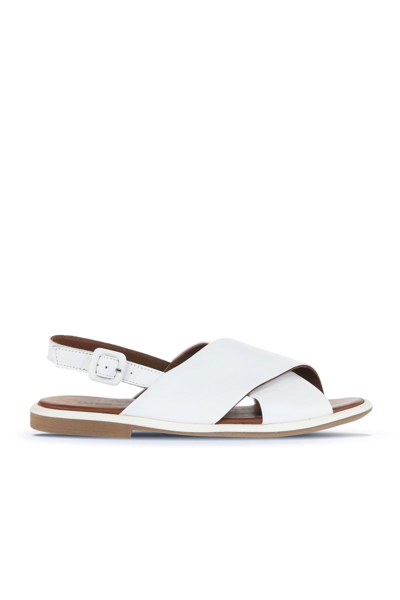 Bueno Everyday Flat Sandal - Image 1