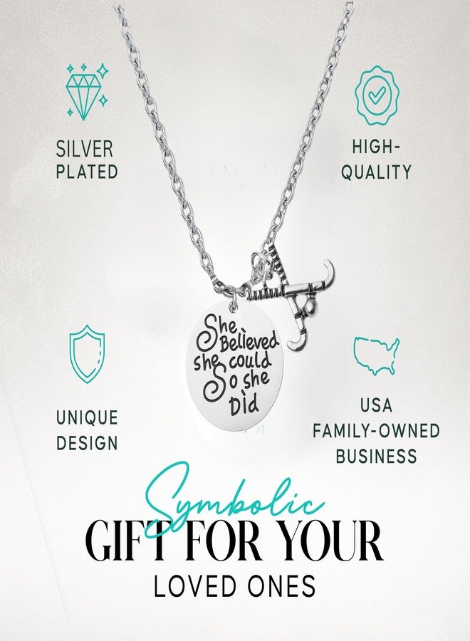 إنفينيتي كوليكشن آمنت بقدرتها ففعلت. قلادة هوكي الميدان • قلادة من الفولاذ المقاوم للصدأ محفورة مع تعليقة عصا الهوكي • هدية مجوهرات ملهمة للاعبين والمدربين والفرق - Image 4