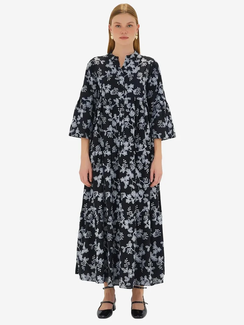 BIG DART BDART Flowering V-neck Maxi Dress with Three Quarter Sleeves
