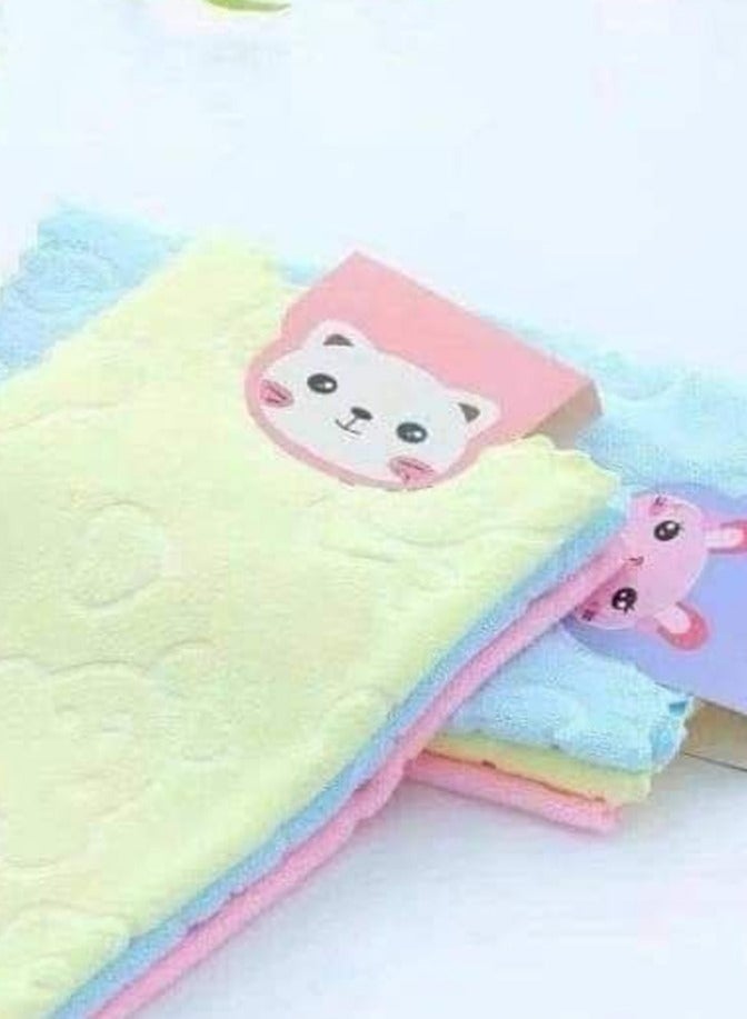 Generic "Set of 5 Ultra-Absorbent Microfiber Towels for Reuse - Microfiber Towel for Hair, Face, Kids, Kitchen, and Bathroom, Size 30x30 cm - Ideal Towel for Car Washing, Microfiber Cleaning Towels for Screens and Windows, Drying and Polishing - Five Random Color Pieces" - Image 2