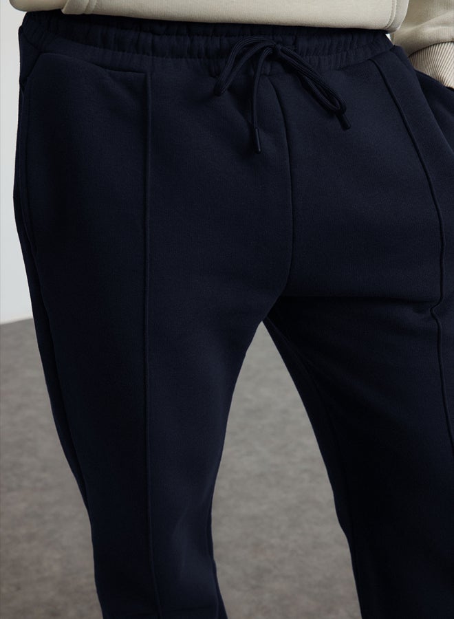 trendyol Navy Blue Regular/Straight Cut Stitch Detailed Sweatpants TMNAW25EA00005  - Image 4