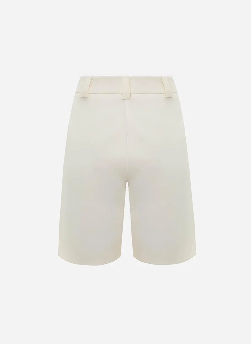 Lichi  Loose-fitting shorts made in suiting fabric with waist pleats for Women | Best Price UAE