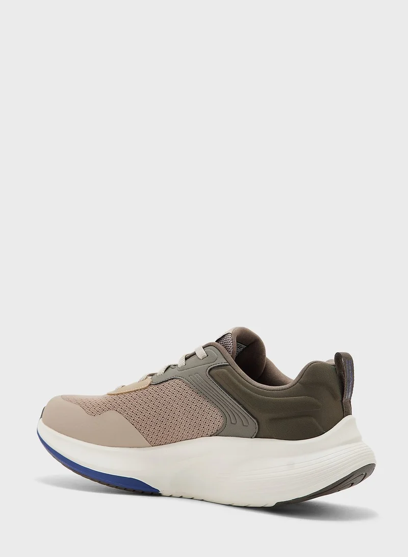 SKECHERS Go Walk Max Walker