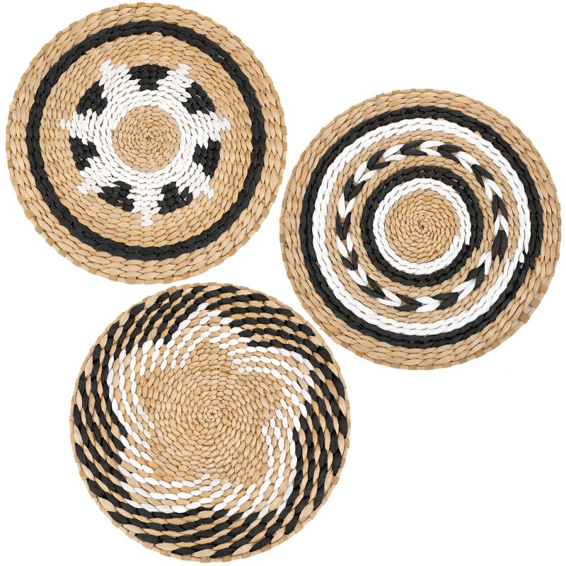 Boho Wall Basket Decor Set of 3 Decorative Bulrush Woven Basket Wall Decor Set Rustic Hanging Handmade Round Woven Decoration with African Design for Living Room Bedroom Farmhouse Gift IdeaVivid