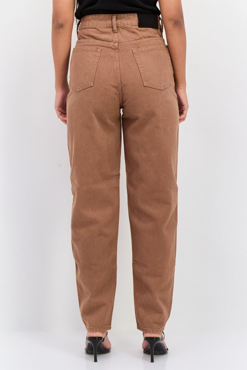 Waven Women 90s Tapered Fit Plain Non Stretch Jeans, Brown - Image 3