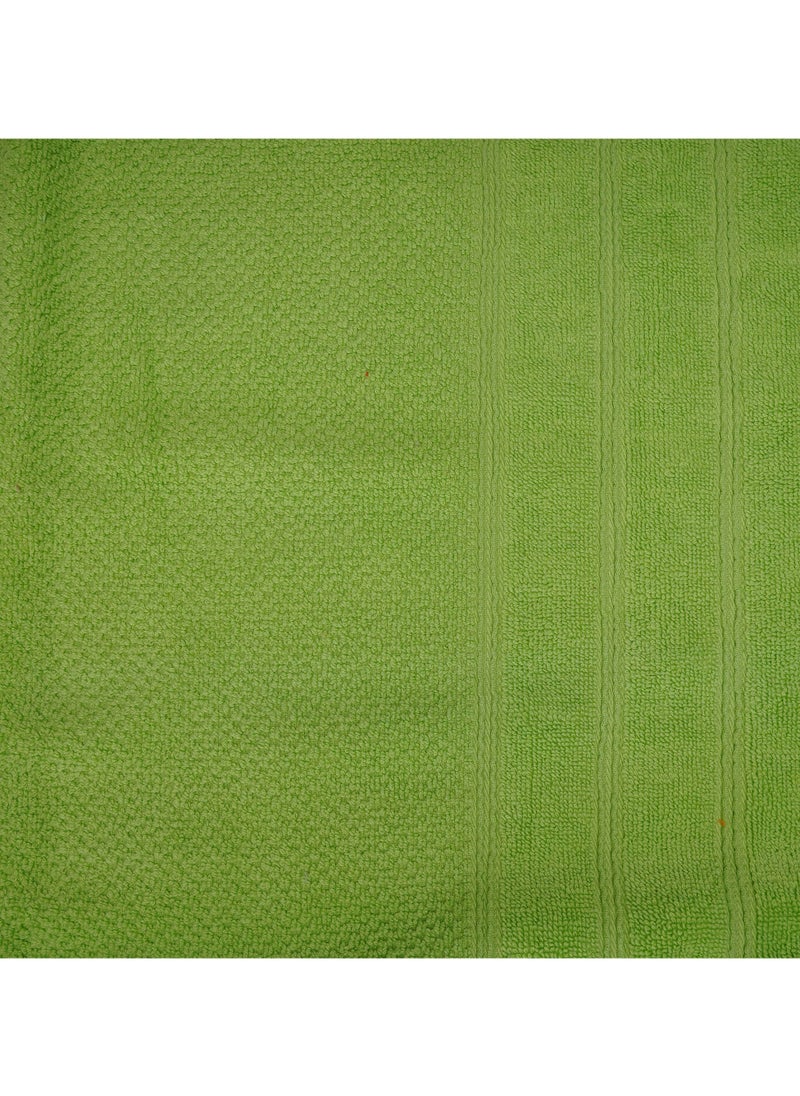 Home-Tex Design - Hometex Design Luxurious And Soft Green 550 GSM Bath Towel Perfect For Home and Home Decor - Image 1