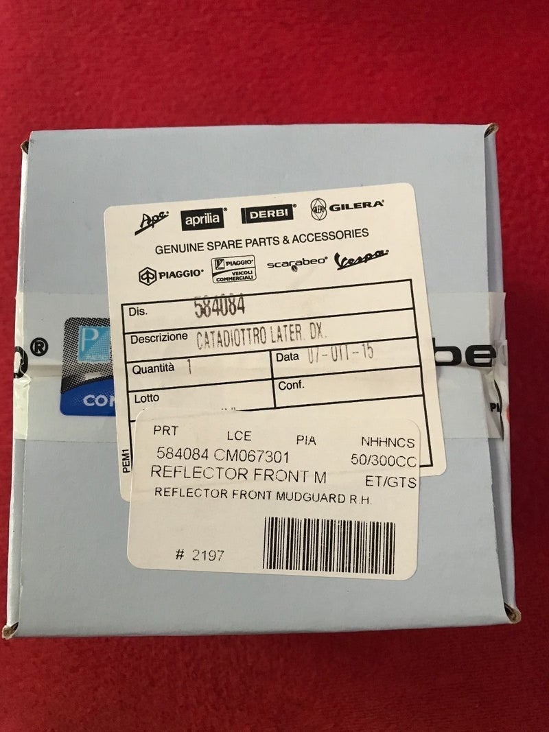 فيسبا عاكس جانبي LH من Vespa OEM 1B006553 - للتركيب الأمامي اختر فيسبا: GT، GTS، GTV، LX، S | 584083(برتقالي) - Image 3