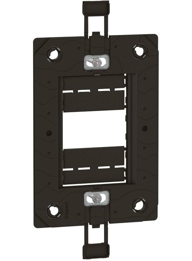 Legrand 3-slot chassis, gray