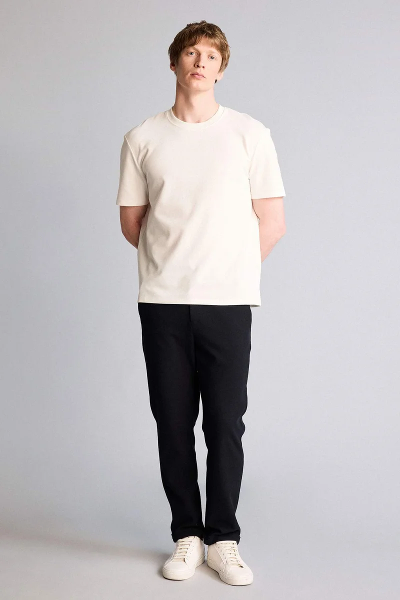 ديفاكتو Tailored Fit Ankle Length Trousers