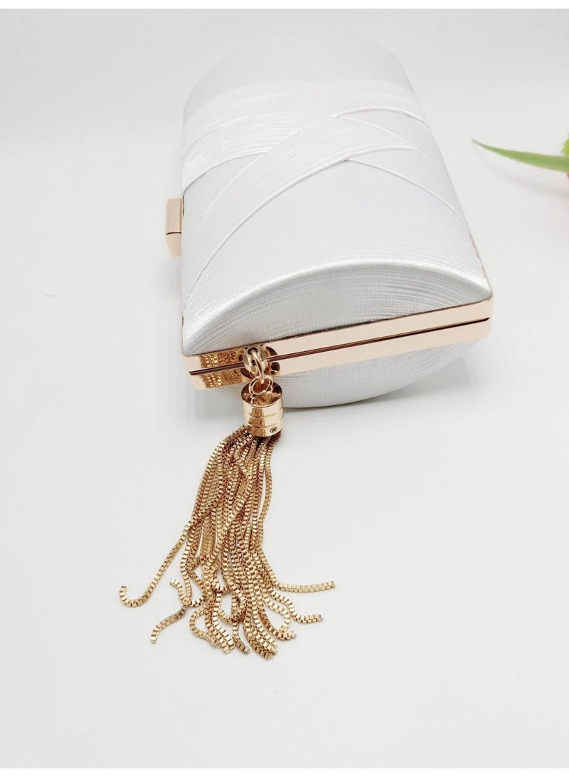 Mark Fairwhale New Fashionable Handbag For Dinner Parties  - Image 3