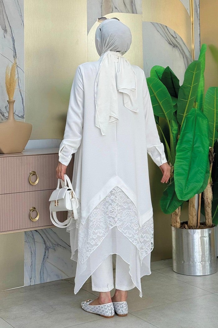 Bym Fashion Lace and Chiffon Detailed Asymmetric Cut Tunic 2758 Ecru  - Image 2