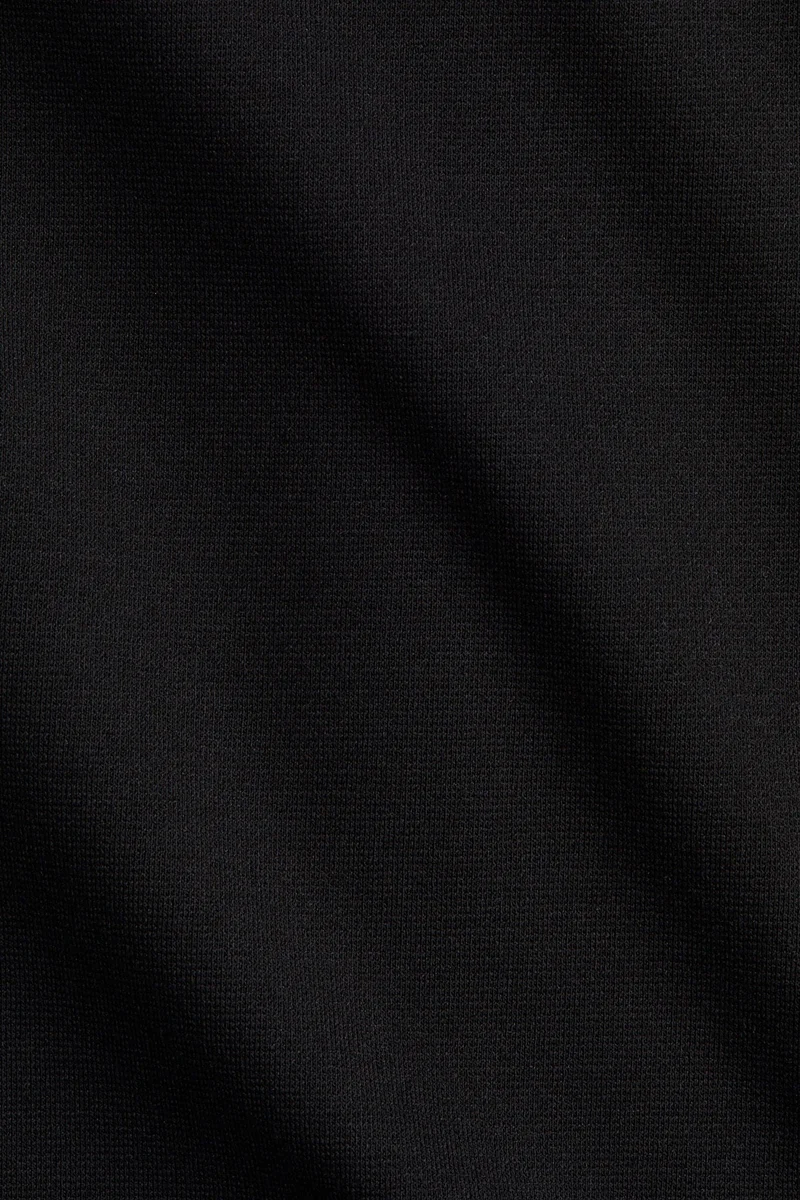 اتش اند ام صدرية جيرسيه