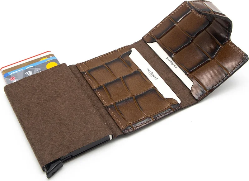 cacharel Brown Crocodile Leather Credit Card Holder 0270B8K