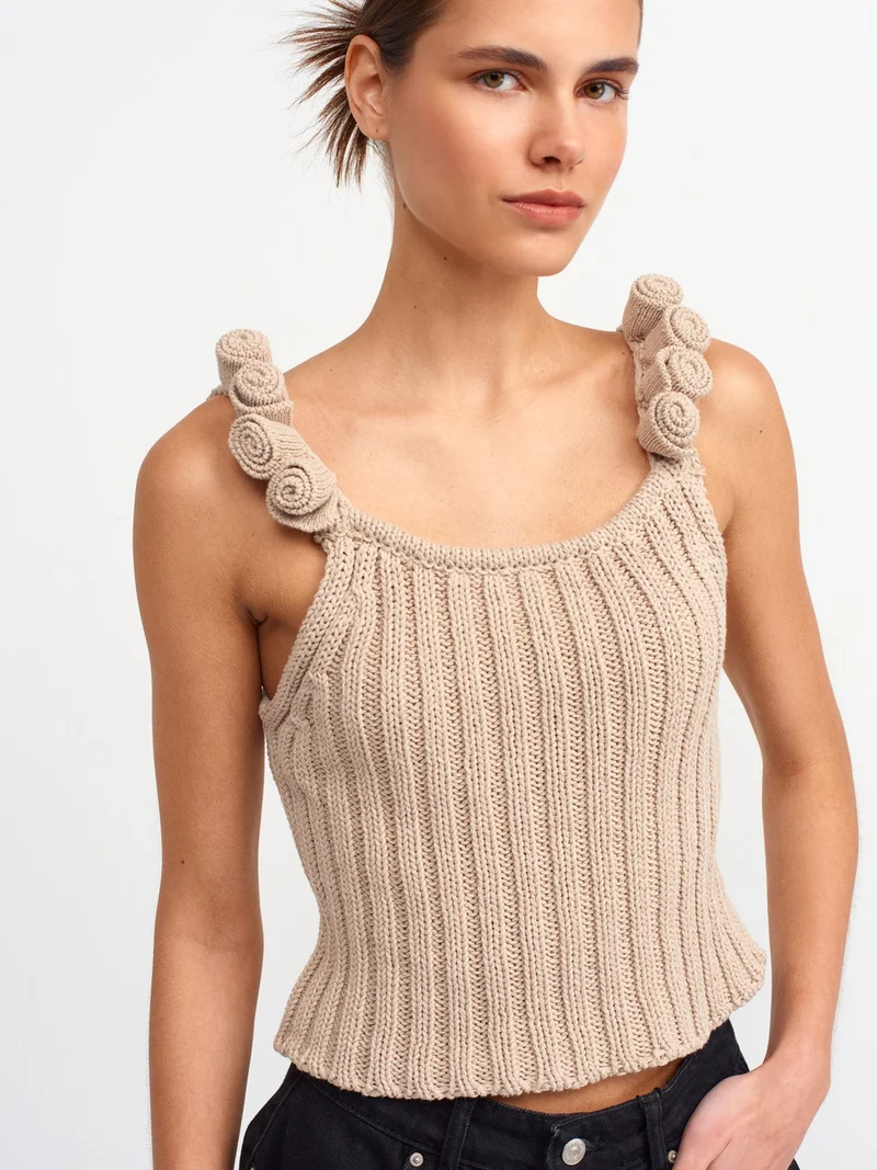 Dilvin 10524 Strappy Handmade Floral Detailed Knitwear Top-Beige