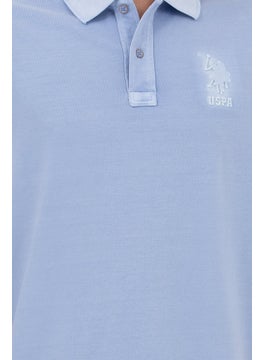 U.S. Polo Assn. تي شيرت رجالي بأكمام قصيرة بقصة متوسطة من بول أسي. لون أزرق رقم 1573851  - Image 2