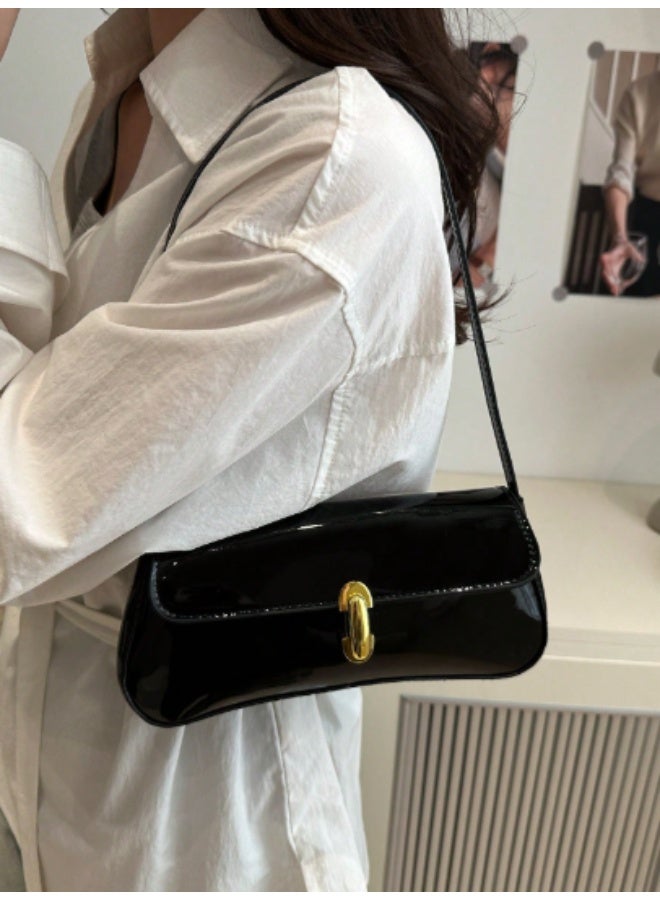 عرب شنطة كتف نسائية بنمط فينتاج، جلد صناعي لامع، تصميم فلاپ، عملية تحت الإبط، مثالية للمواعدة والسهرات والخروجات - Image 2