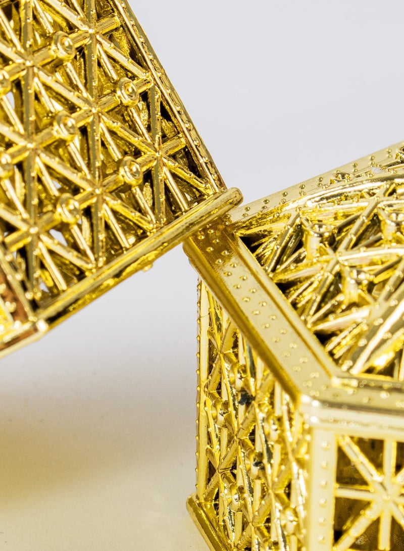 12 Pcs Hexagon Candy Boxes - Plastic Wedding Favor Containers, Hollow Jars for Candy Storage, Perfect Gift Boxes for Weddings, Baby Showers, and Birthday Parties, Gold Design. - Image 4