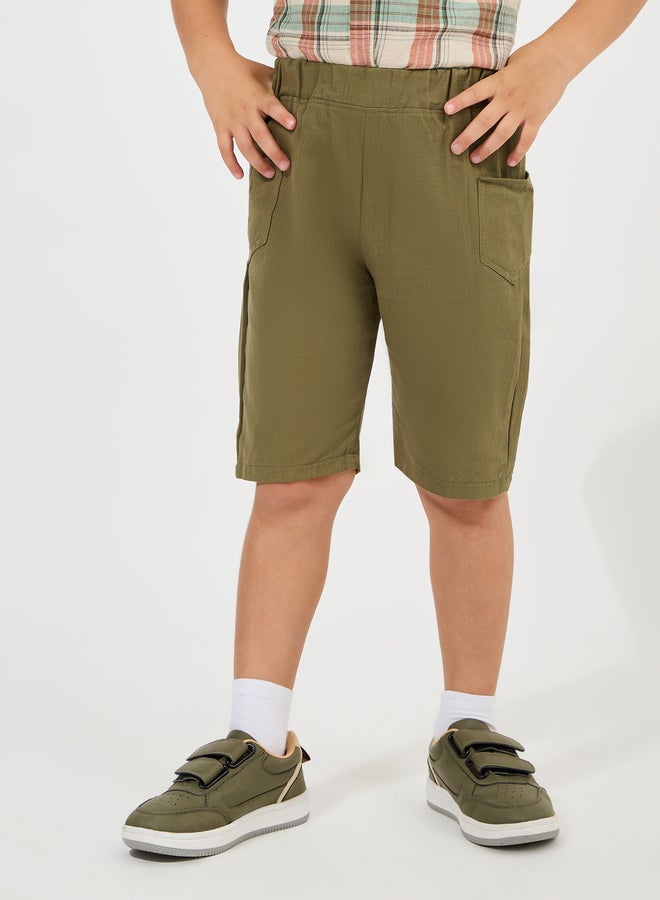 ستايلي شورت ستايلي بخصر مطاطي وجيب جانبي - Image 1