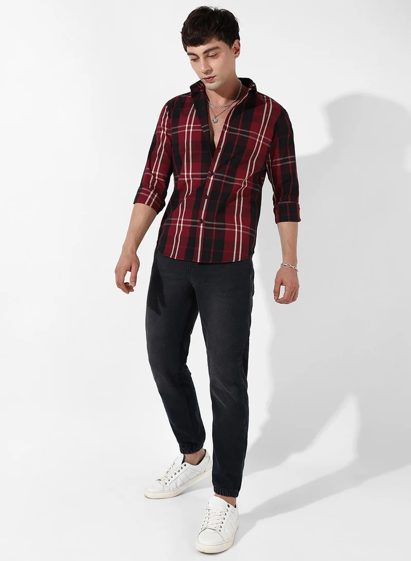 Campus Sutra Campus Sutra Men's Plaid Red Button Up Regular Fit Shirt For Casual Wear | Cotton Spread Collar Shirt Crafted With Regular Sleeve, Comfort Fit & High-Performance For Everyday Wear