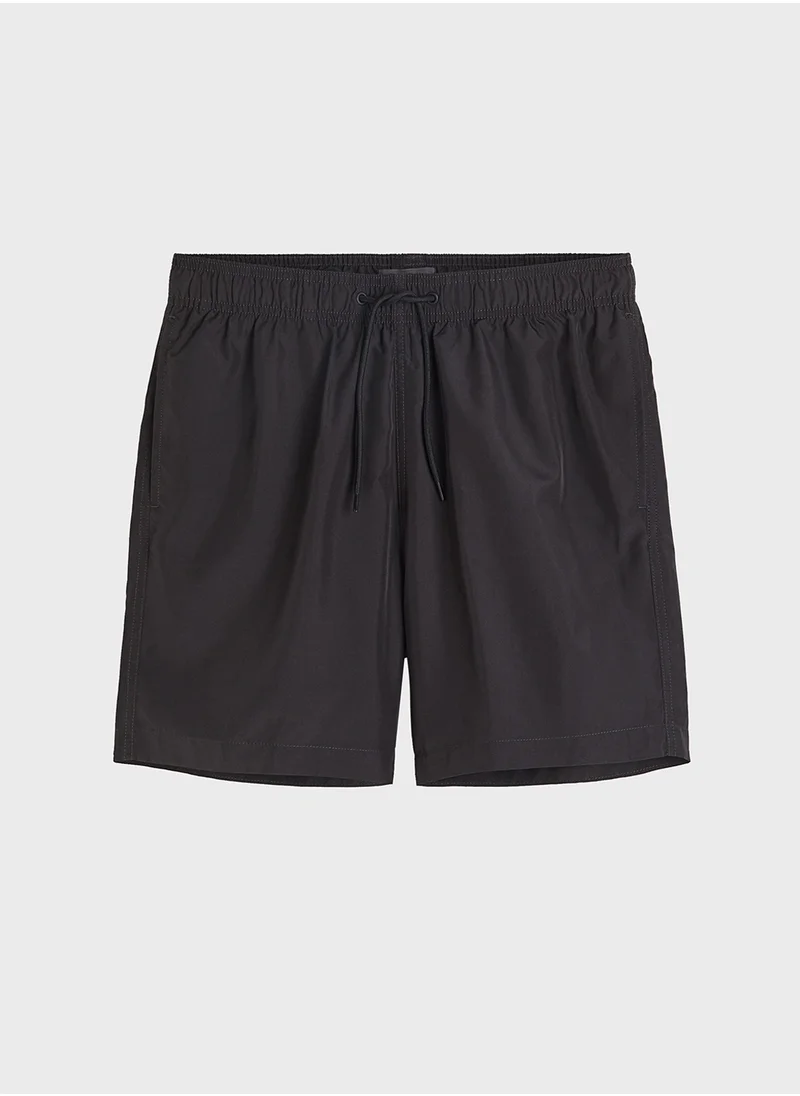 اتش اند ام Regular Fit Shorts