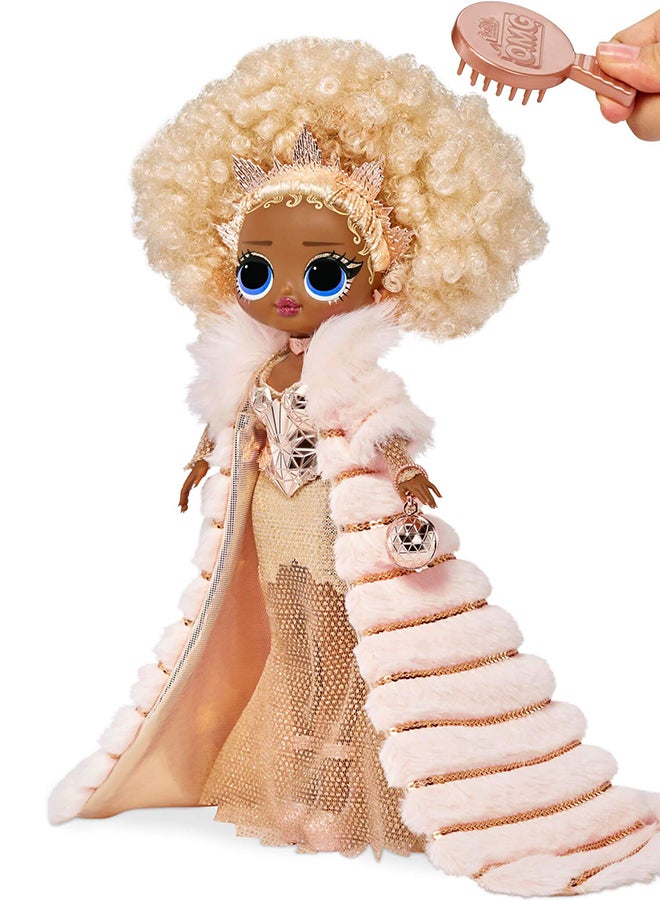 L.O.L. SURPRISE! Holiday OMG 2021 NYE Queen Collector Fashion Doll, Gold Sparkly Outfit, Luxe Accessories, Light Up Display Stand, Premium Gift Packaging, Toy for Girls Ages 5+ - Image 2