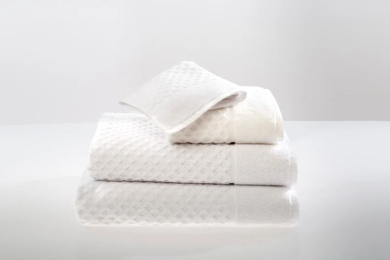 DWELL Waffle Coreplush Hand Towel
