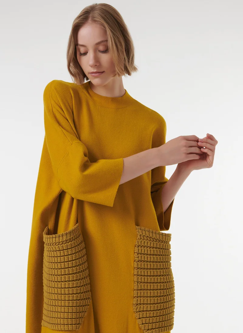leem  Textured Pocket Kaftan for Women | Best Price UAE
