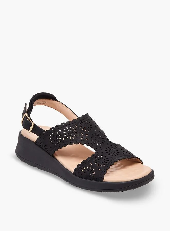 لو كونفورت Women Laser Cut Strap Sandals